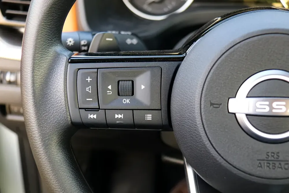 X-TRAIL T33 2.5L X-TRONIC CVT 3ROW 2WD S 2 - Brand New! - Image 7