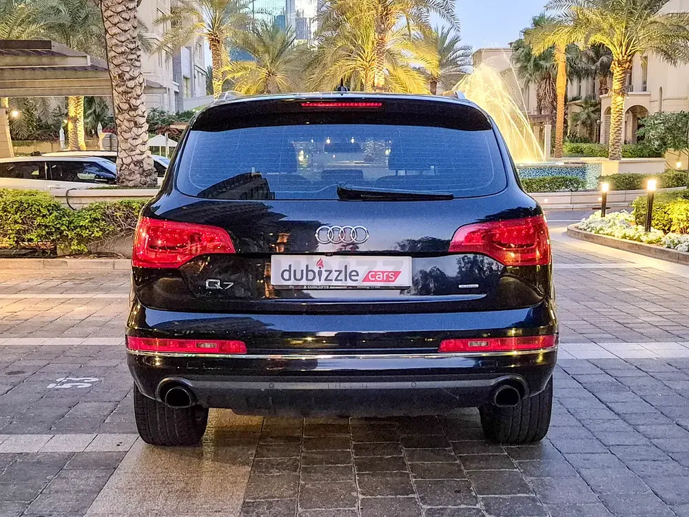 AED 1215/month | 2015 Audi Q7 3.0 TFSI Quattro Tiptronic | GCC Specs | Ref#388071 - Image 5