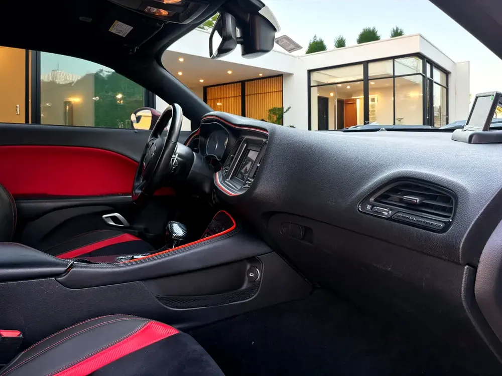 AED 1,050 P.M | 0% DOWN PAYMENT | DODGE CHALLENGER R/T | 2021 - Image 12