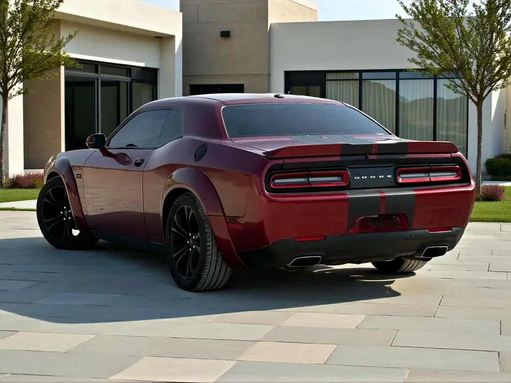 AED 1,050 P.M | 0% DOWN PAYMENT | DODGE CHALLENGER R/T | 2021 - Image 5
