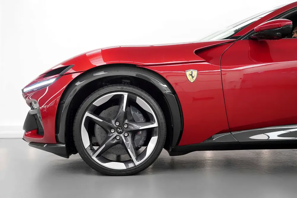 2024 FERRARI PURASANGUE / PANORAMIC ROOF / PASSENGER DISPLAY / SERVICE CONTRACT - Image 6