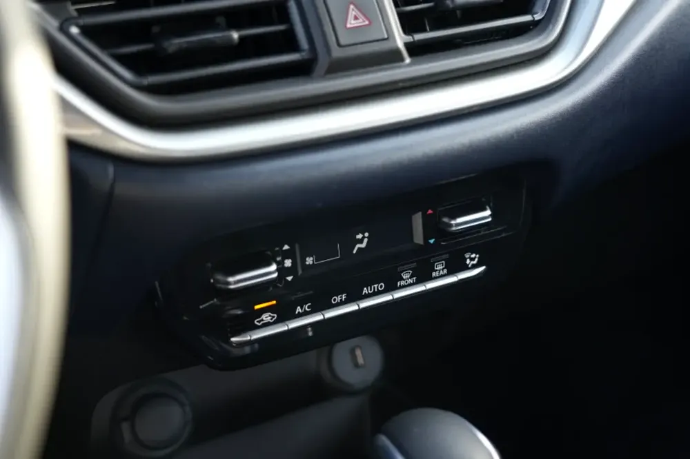 SUZUKI BALENO GL 2024 32,000 KM GCC WHITE - Image 12