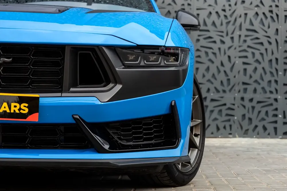 Ford Mustang Dark Horse 2024 GCC specs - Image 4