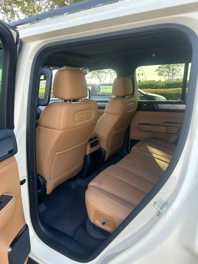 BYD LEOPARD 5 FULL OPTION BRAND NEW 0 KM - Image 10