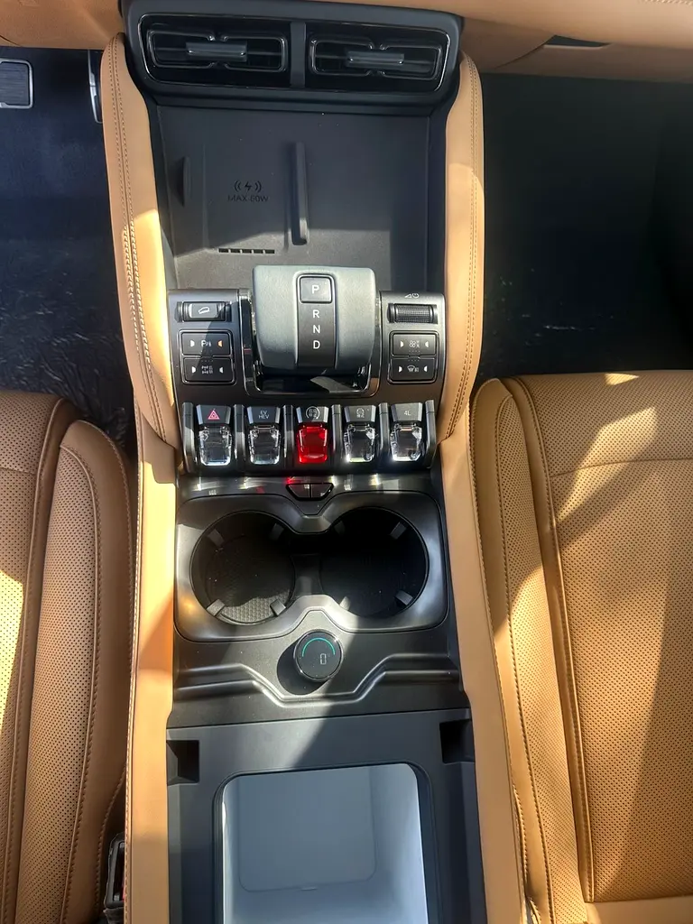BYD LEOPARD 5 FULL OPTION BRAND NEW 0 KM - Image 18