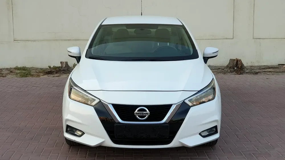 NISSAN SUNNY 1.5L - GCC SPECS - UNDER WARRANTY - FULL SERVICE HISTORY - ACCIDENT FREE - - Image 5