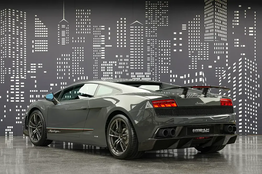 LAMBORGHINI | GALLARDO SUPERLEGGERA | LP570-4 | GCC SPECS - Image 4