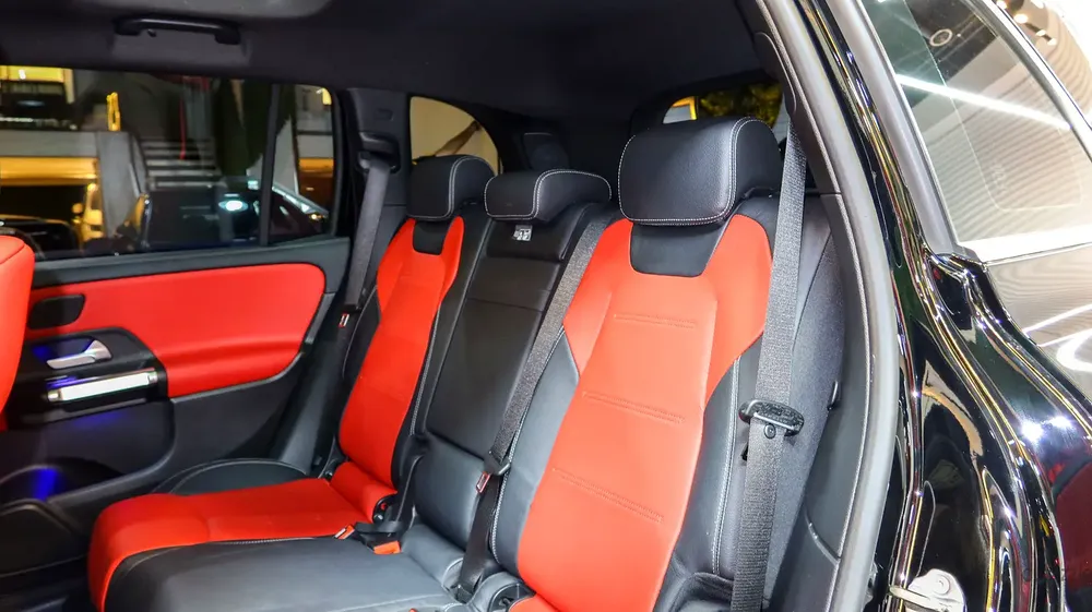 2020 MERCEDES-AMG GLB35  4MATIC - Image 12