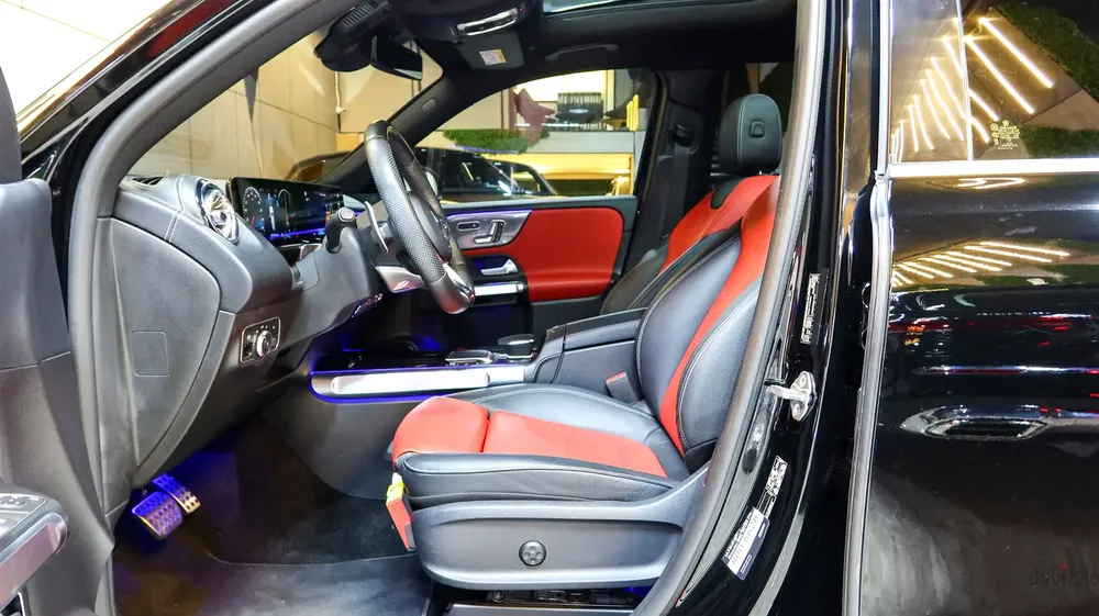 2020 MERCEDES-AMG GLB35  4MATIC - Image 9