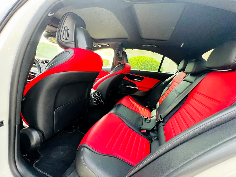 2023 Mercedes C300 GCC - Image 8