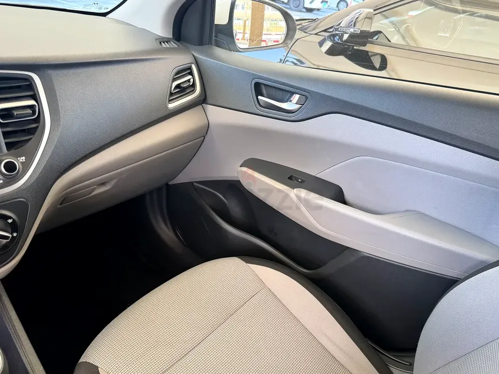 2023 Hyundai Accent Smart | GCC Specs | Like New Condition | Warranty 2 Years - Image 13