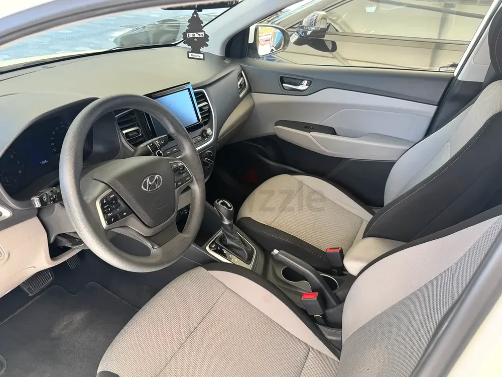 2023 Hyundai Accent Smart | GCC Specs | Like New Condition | Warranty 2 Years - Image 14