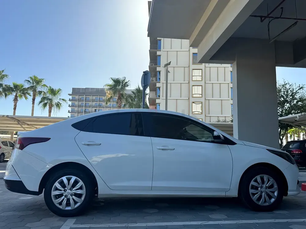 2023 Hyundai Accent Smart | GCC Specs | Like New Condition | Warranty 2 Years - Image 6