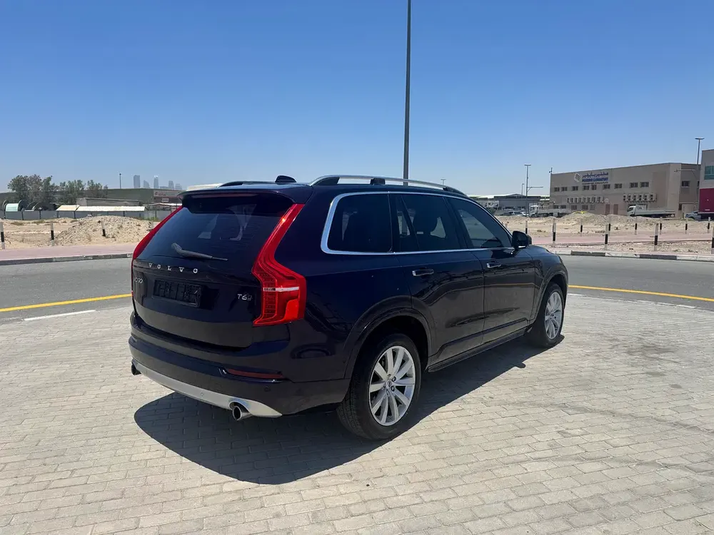 Volvo XC90 T6 R-Design Plus 2017 | GCC Specs | Low Mileage - Image 18
