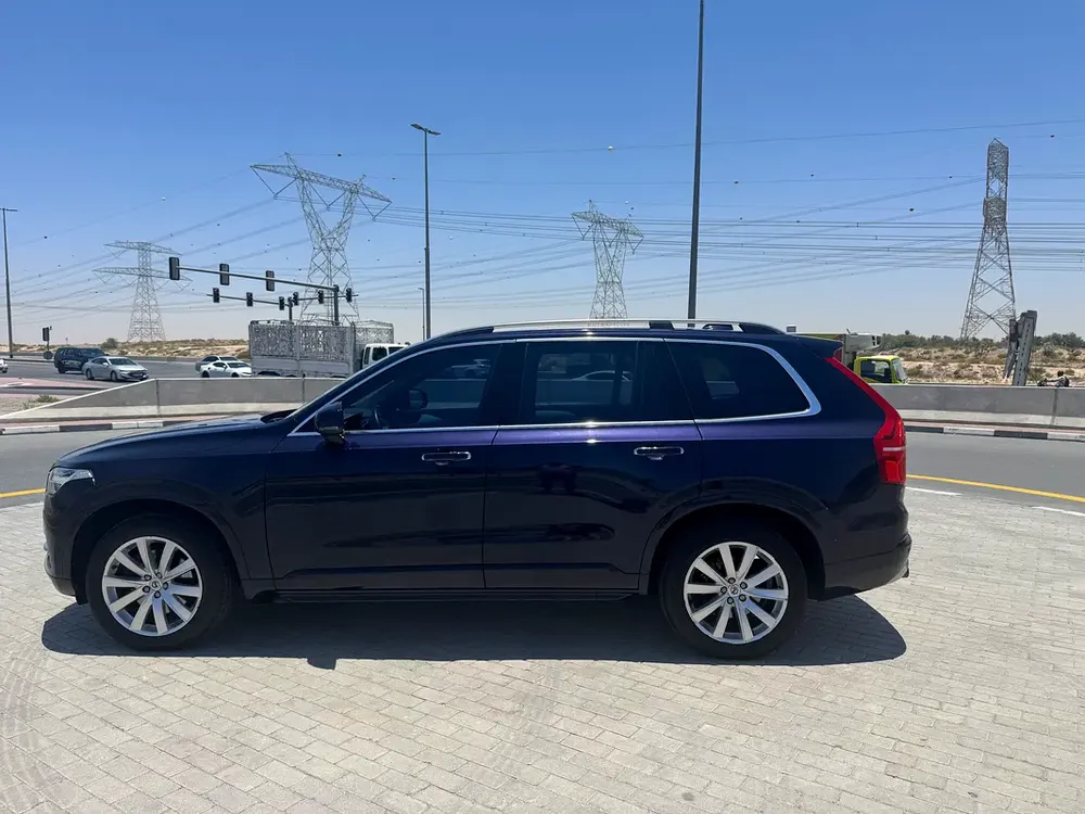 Volvo XC90 T6 R-Design Plus 2017 | GCC Specs | Low Mileage - Image 5