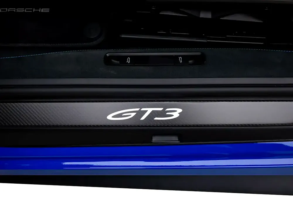 2026 | Porsche | 911 | GT3 Weissach | GCC Spec | With Warranty - Image 17