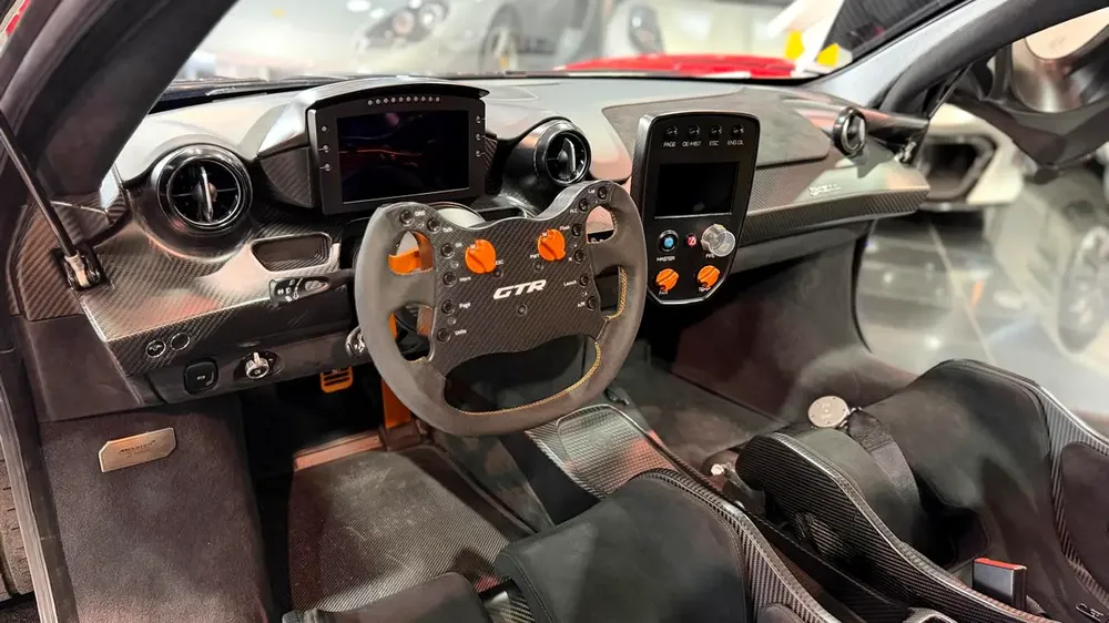 MCLAREN SENNA GTR LANZANTE. ROAD LEGAL, GTR CHASSIS, NO 1 OUT OF 75 - Image 4