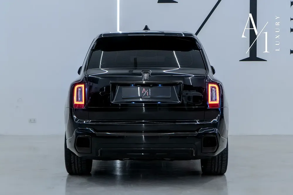 2019 Rolls Royce Cullinan, Converted To 2025, Fully Loaded, Excellent Condition, GCC Spec - Image 4