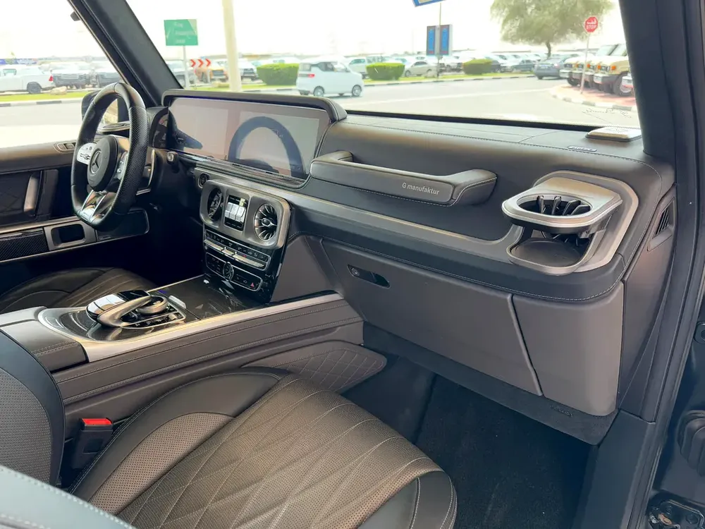 Mercedes-Benz G63 AMG V8 Mint Condition Car - Image 10
