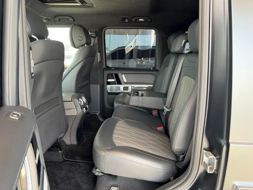 Mercedes-Benz G63 AMG V8 Mint Condition Car - Image 14