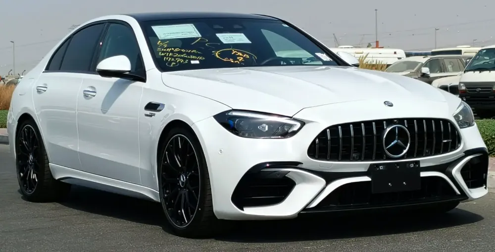 BENZ C63s | E PERFORMANCE | 2024 | WITH ONLY | 4573 KM | 5 A GRADE | JAPAN IMPORT | CLEAN TITLE - Image 4