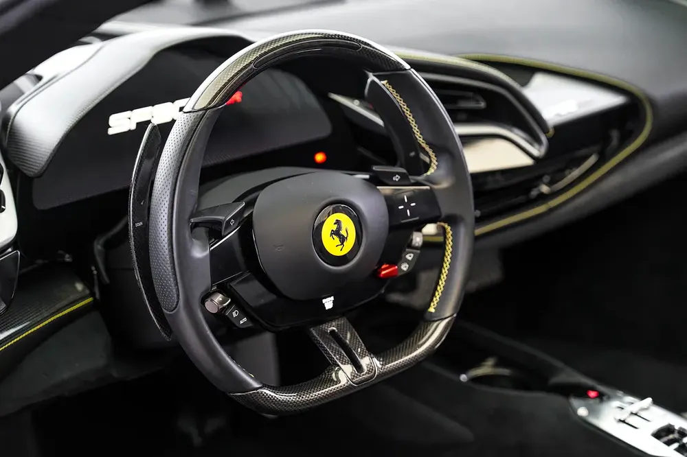 SF90 SPIDER ASSETTO FIORANO | FULL CARBON INTERIOR AND EXTERIOR | SERVICE SEP 2029 - Image 9