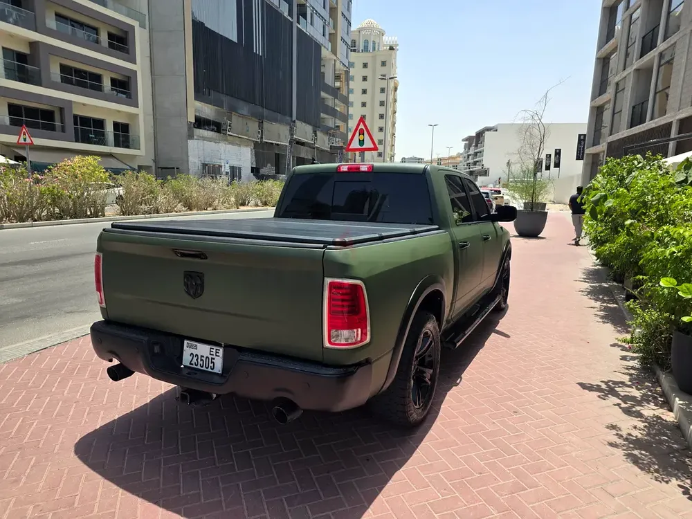 Dodge Ram 1500 Laramie 2014 | Canadian Specs | Well Maintained - Image 4