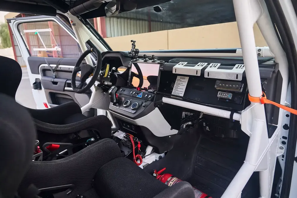 Land Rover Bowler Defender 90 - Image 15