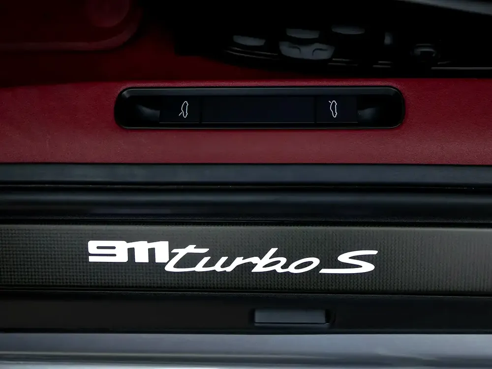 2022 | Porsche | 911 | Turbo S With Upgraded Akrapovic Titanium Exhaust | GCC Spec - Image 19