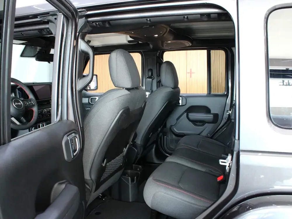 2024 Jeep Wrangler Rubicon with warranty - Image 11