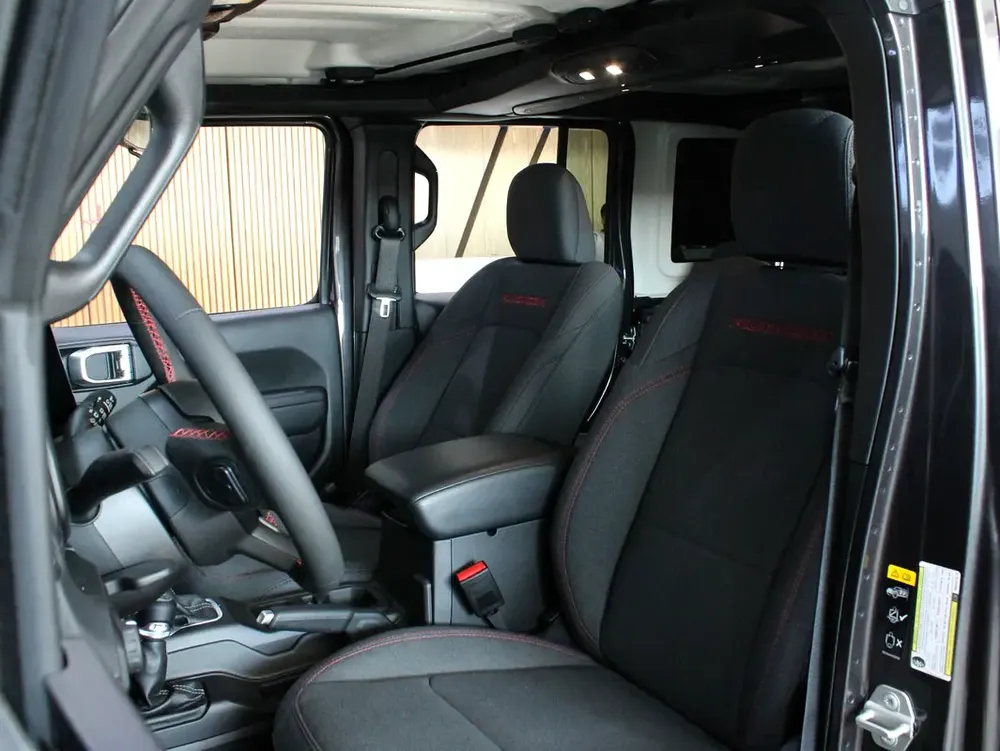 2024 Jeep Wrangler Rubicon with warranty - Image 8