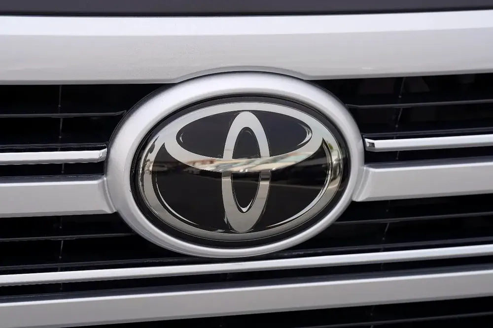 Toyota Land Cruiser GXR 2022 - 3.5 Ltr 409tt - GCC Specs - Al Futtaim Warranty -Pristine Condition - Image 9