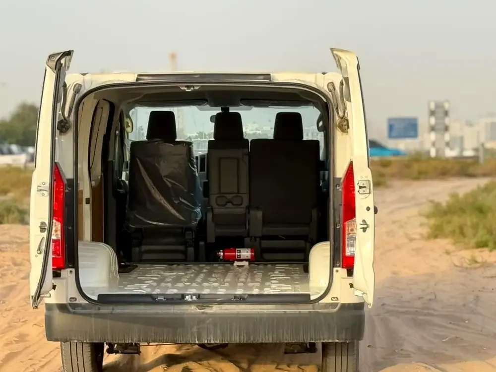 Toyota Hiace Panel 2025 - GCC Specs - Brand New - Image 10