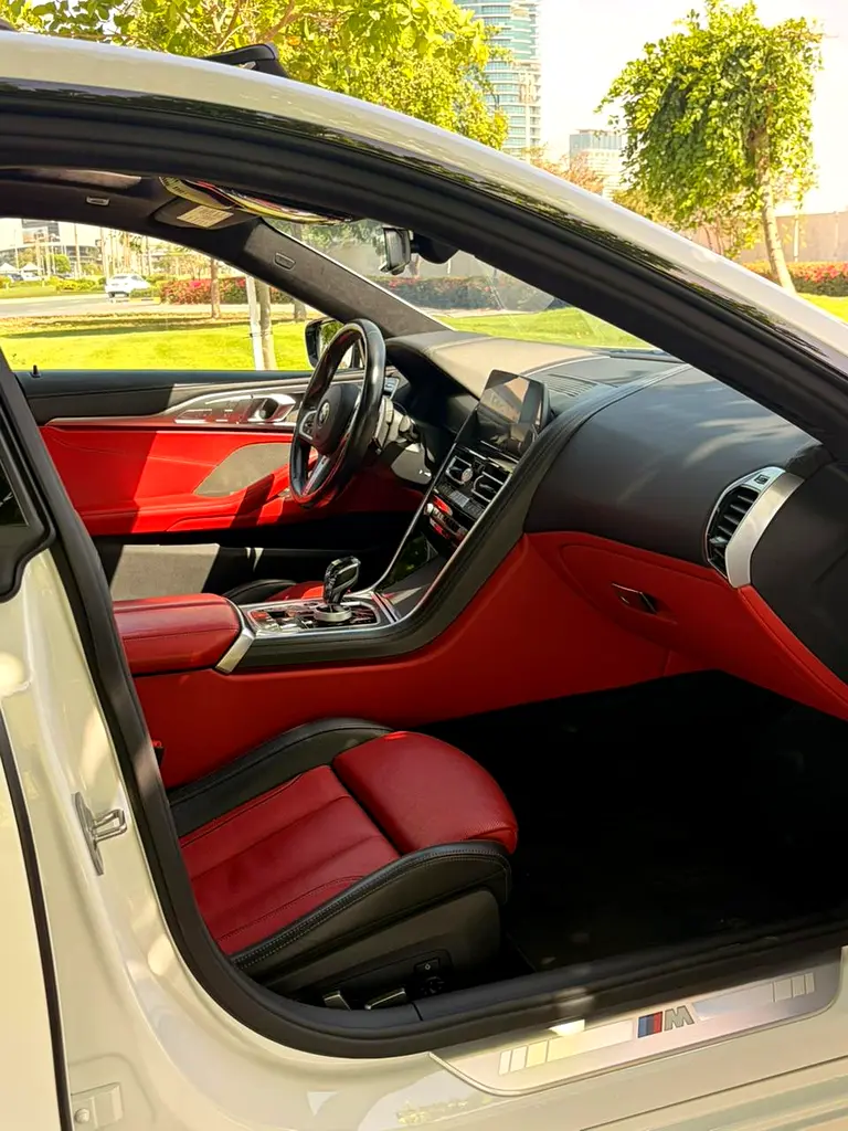 BMW 8-Series 840i 2022 GCC Specs - Image 9