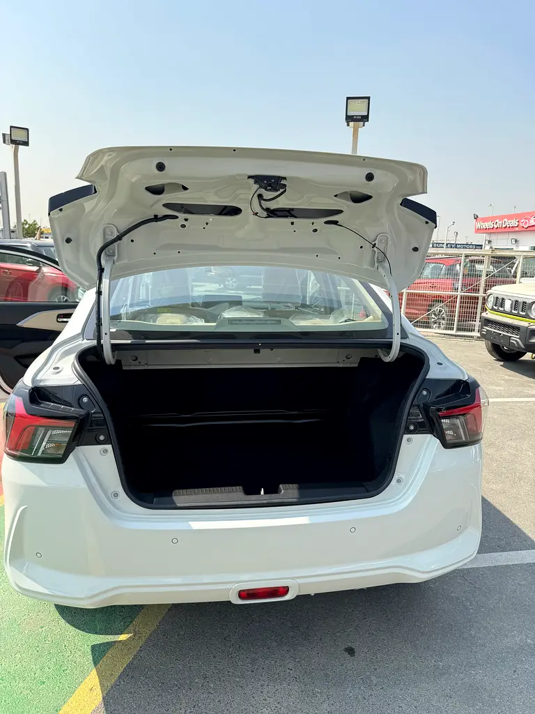 2026 Brand New GCC , GLX , Patrol ,Mild Hybrid - Image 20