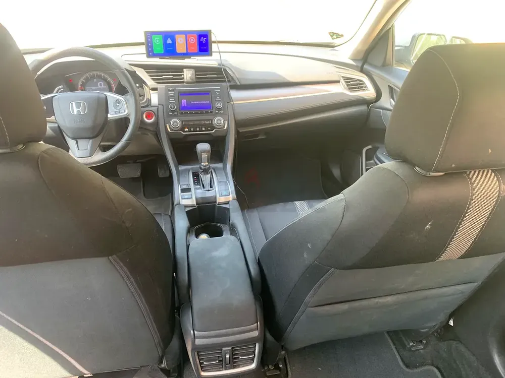 Honda Civic 2.0 EX 2016 Model GCC Specs In Perfect Condition - Image 16