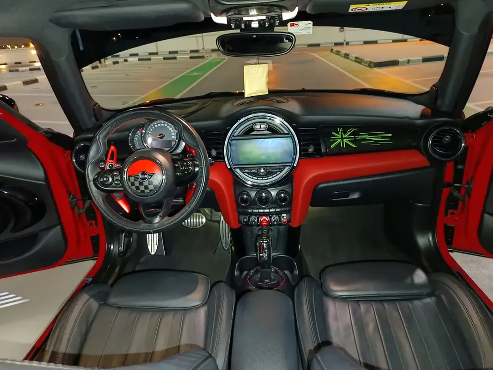 2020 MINI Cooper S JCW - GCC Specs - Excellent Condition - Image 9