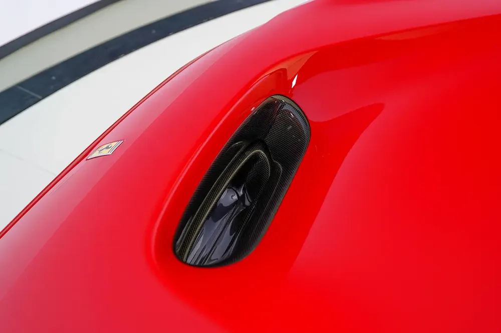 SERVICE TILL MARCH 2028 | CARBON INTERIOR | CARBON EXTERIOR | F8 TRIBUTO - Image 10