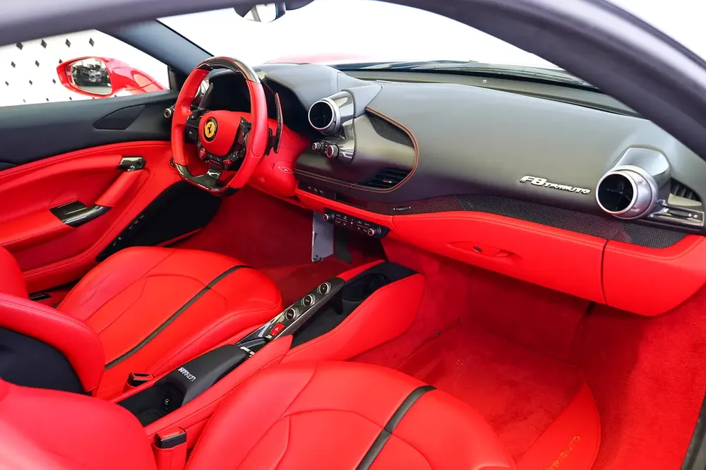 SERVICE TILL MARCH 2028 | CARBON INTERIOR | CARBON EXTERIOR | F8 TRIBUTO - Image 17