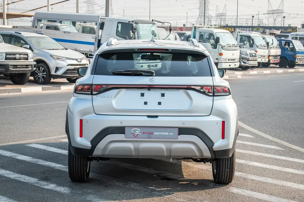 SUZUKI FRONX GLX PETROL 2025 - Image 5
