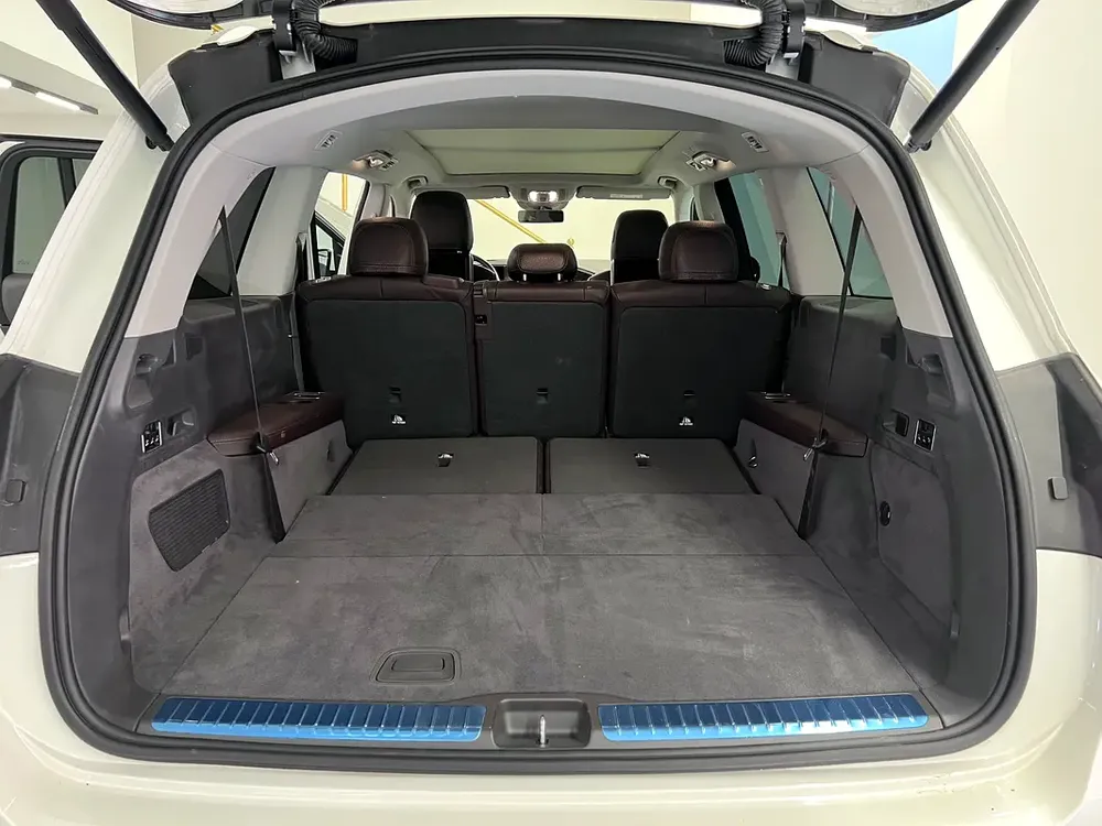 Mercedes-Benz GLS580 V8 Biturbo, Imported From Japan Fully  Clean Car with Pre-Lady Owner - Image 19