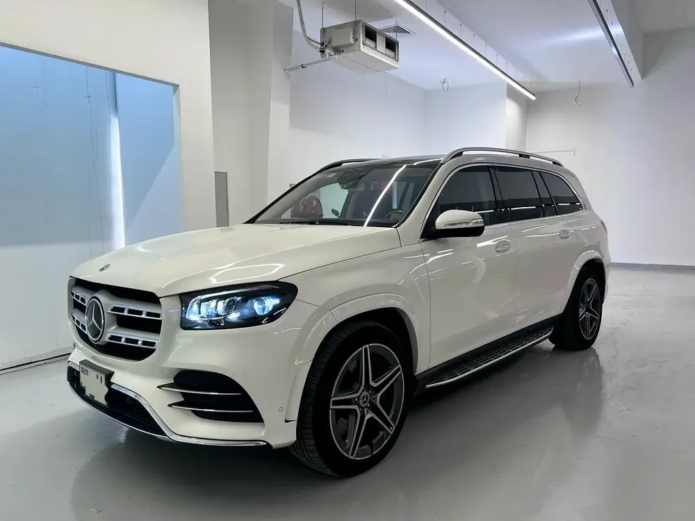 Mercedes-Benz GLS580 V8 Biturbo, Imported From Japan Fully  Clean Car with Pre-Lady Owner - Image 4