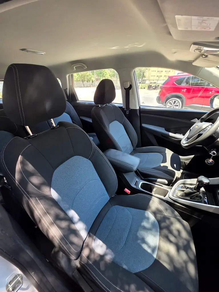 Chevrolet Captiva 2023 GCC Specs - Excellent Condition - Image 11