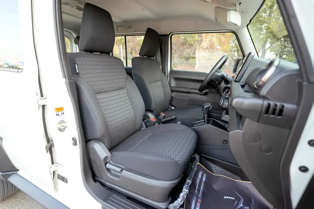 AED 1,001/Month | GLX 4-Door  | Service Contract And Warranty | GCC Specs | REF#S61714 - Image 11