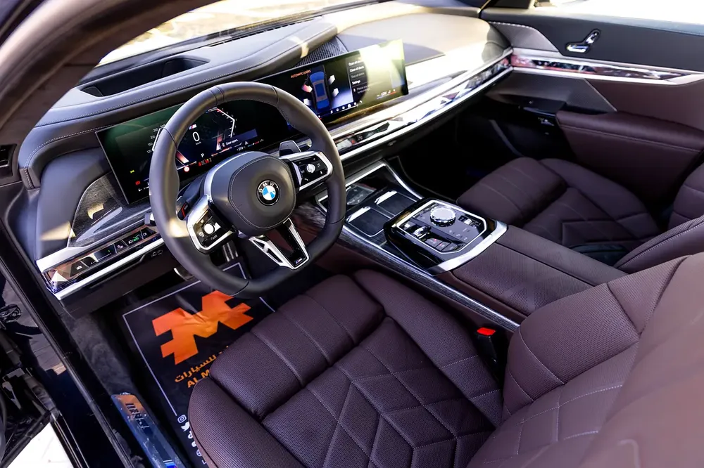 BMW 735i M Sport Individual – 2026 | GCC | Only 2,044 KM | AED 419,000 - Image 7