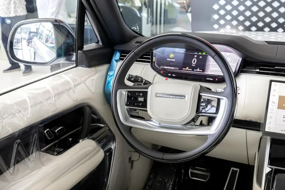 Land Rover | Range Rover Vogue | HSE P530 | Black Edition | GCC Specs | 2026  | ( EXPORT) - Image 15