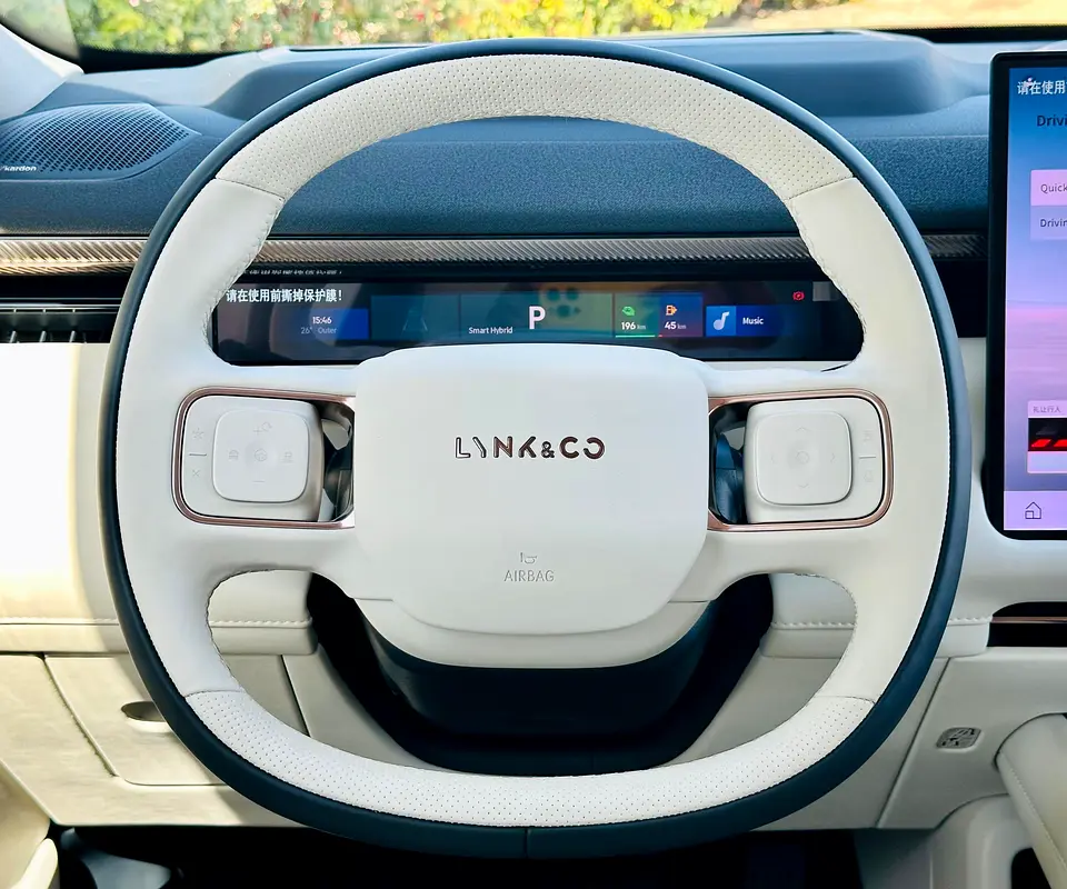 Lynk  Co 900 Ultra 2.0 - Image 12