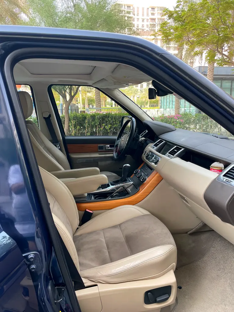 Range Rover sport GCC 2013 Full option - Image 8