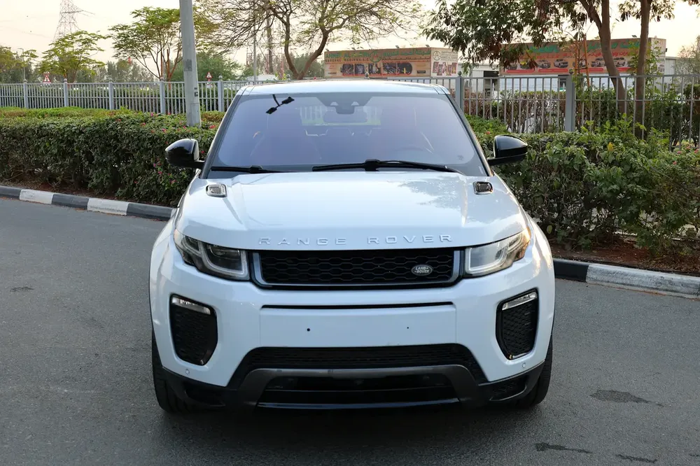 EVOQUE ( R-DYNAMIC ) - GCC SPECS - UNDER WARRANTY - ACCIDENT FREE - FULL SERVICE HISTORY - - Image 6