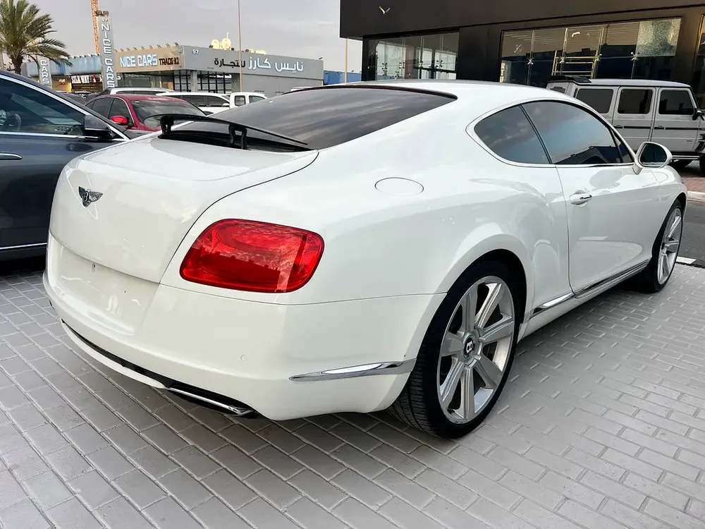 Bentley Continental GT 2012 - GCC Specs - Excellent Condition - Image 5